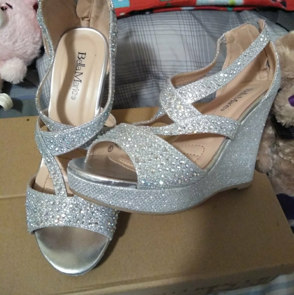 Woman's Rhinstone Criss Cross strap platform